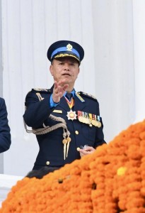 सेवानिवृत्त हुन नपाउँदै पूर्व आइजी खापुङविरुद्ध स्थान हदको आदेश!