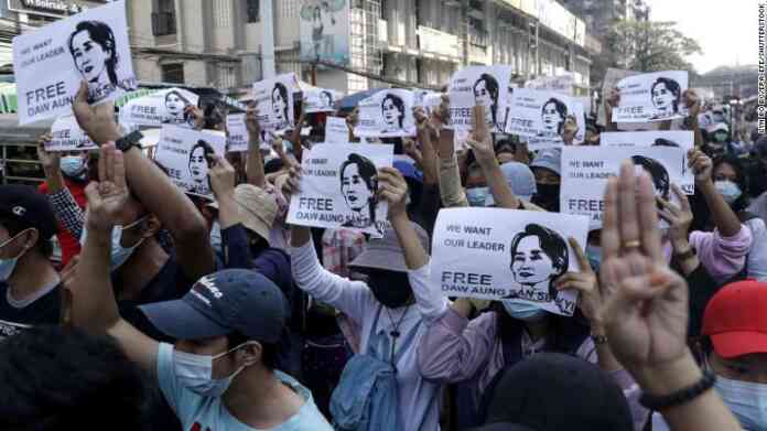 210207020847-04-myanmar-protests-0207-restricted-exlarge-169